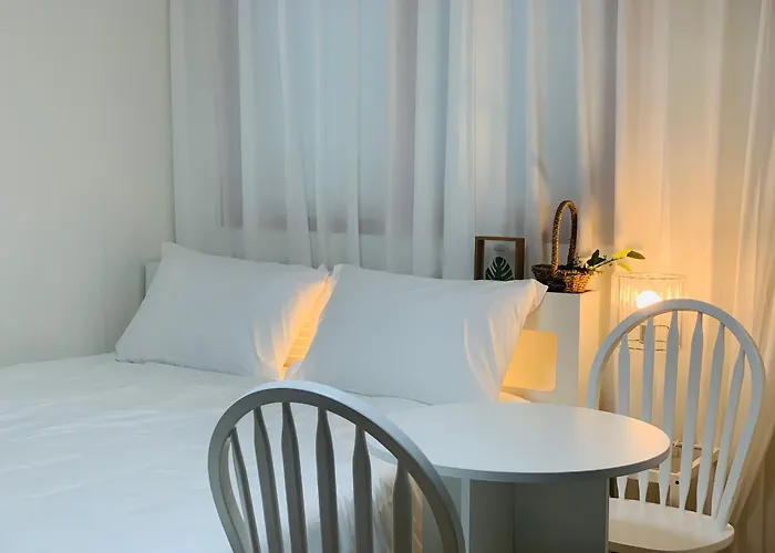 Sunny Sweet Home, Hongdae 마포 Apartamento *